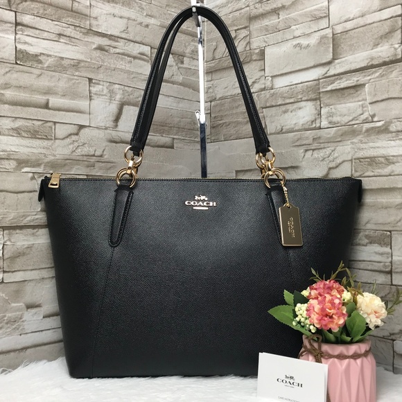 Coach Handbags - 👜 COACH 🌺AVA TOTE